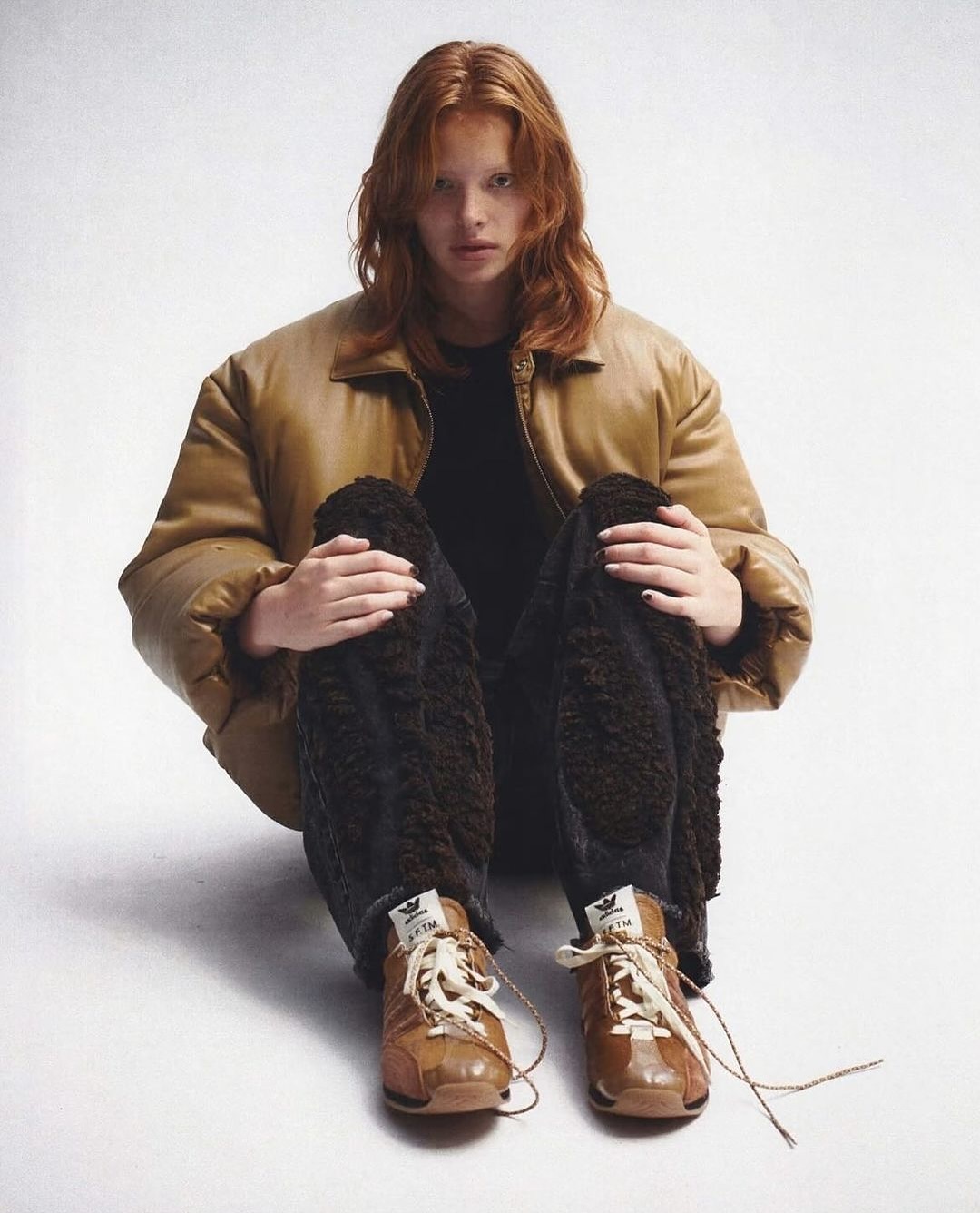 Adidas Bronze song of the mute