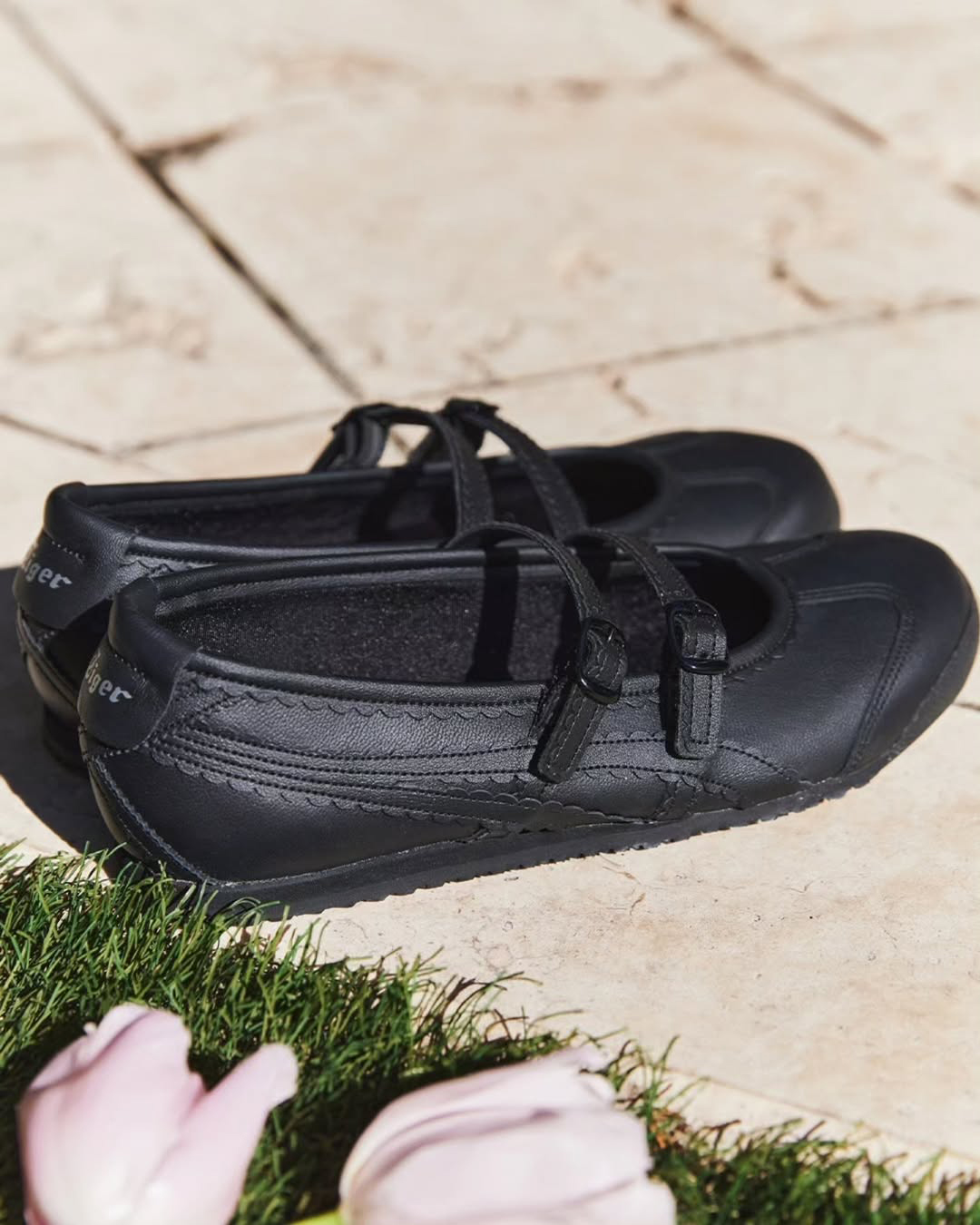 MEXICO 66 TGRS Black